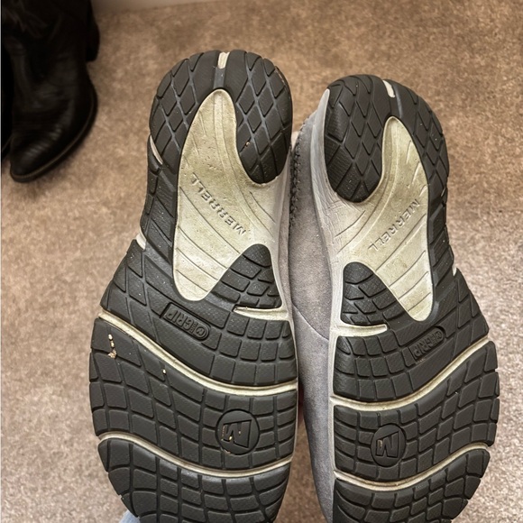 Merrell slides - Picture 3 of 3